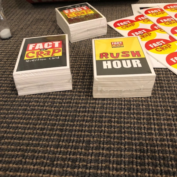 FACT OR CRAP IT'S YOUR CALL! BOARD GAME - NEVER USED - Picture 6 of 8